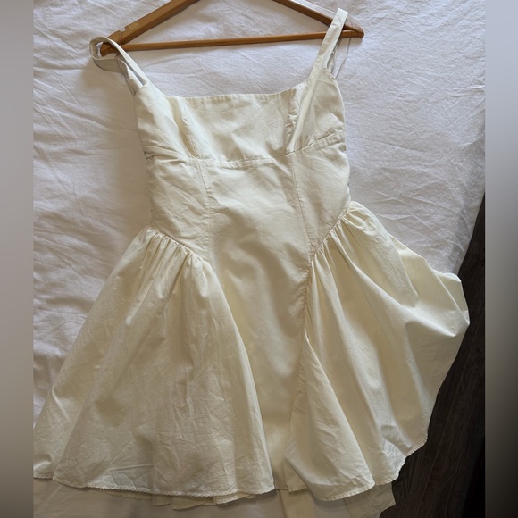 House of CB Dresses & Skirts - House of CB Florianne dress